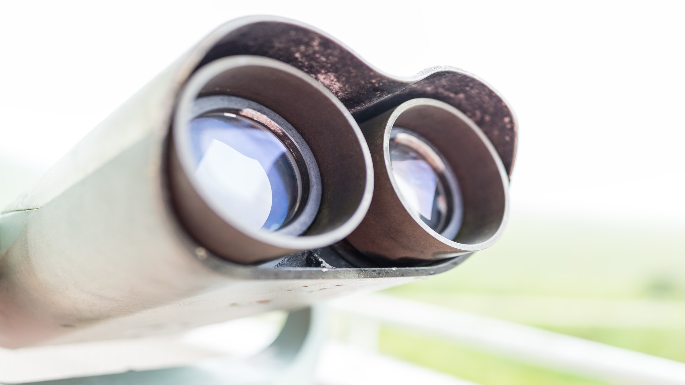 How to Clean Binoculars & Their Lenses